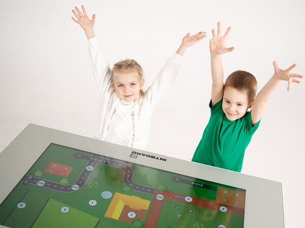 06_INTBOARD_STADY_43